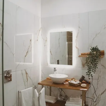 Guest house Sisina Luxury Jacuzzi & Piscina Portici